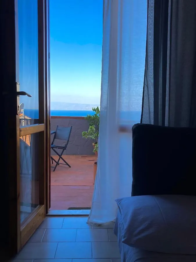 Capoalessio Apartment Sant'Alessio Siculo